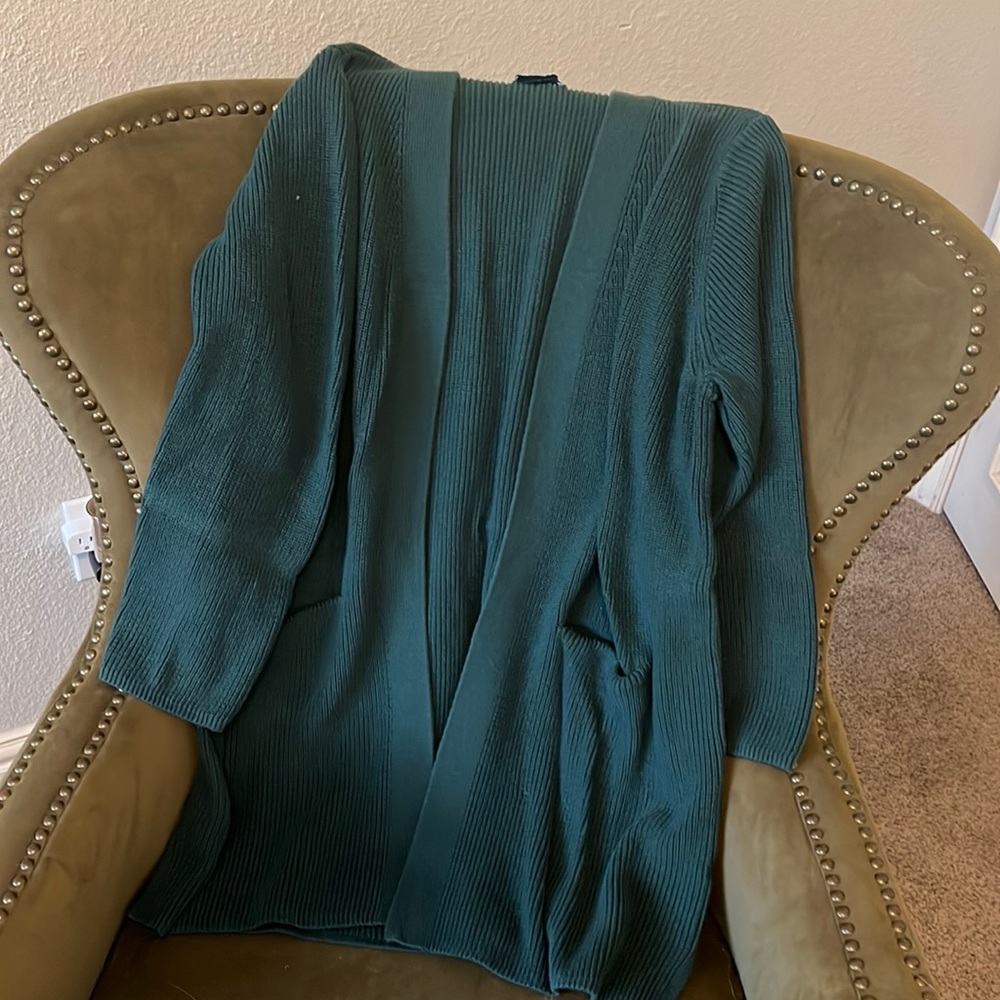 Old navy green long cardigan with pockets